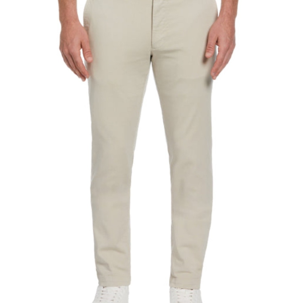 Perry Ellis Men's Light Khaki Chinos